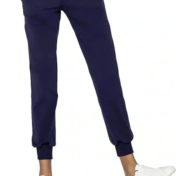 NWT- Ankle Rib Cuff Style joggers with pull string a casual-Size Medium - Picture 5 of 7